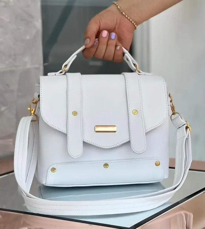 bolso tipo baul blanco