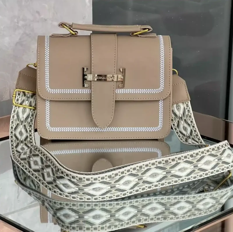 Bolso Cajita Sultana Beige